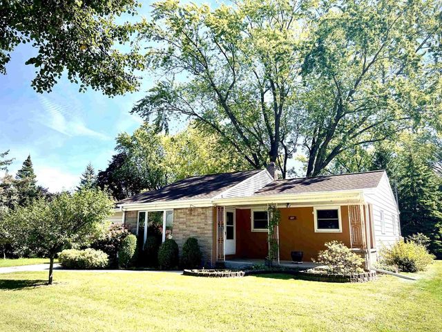 827 COLONIAL AVENUE, Green Bay, WI 54304