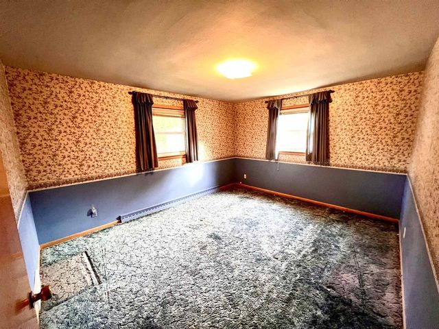 827 COLONIAL AVENUE, Green Bay, WI 54304