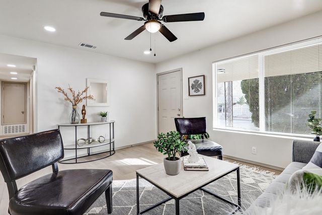 307 Wheeler Avenue SE, Albuquerque, NM 87102