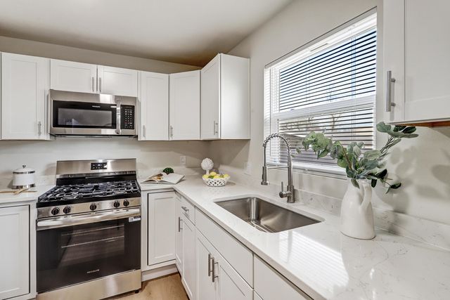 307 Wheeler Avenue SE, Albuquerque, NM 87102