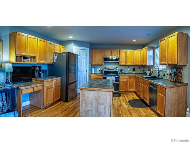 421 Wrybill Court, Loveland, CO 80537