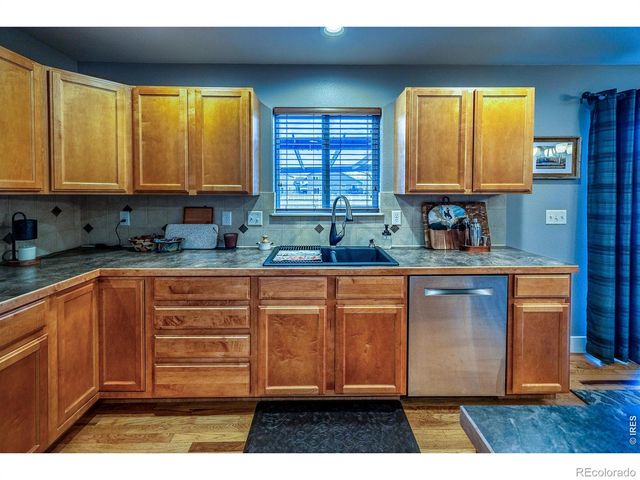 421 Wrybill Court, Loveland, CO 80537