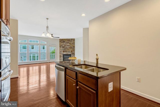 6238 LAWSON DR, Haymarket, VA 20169