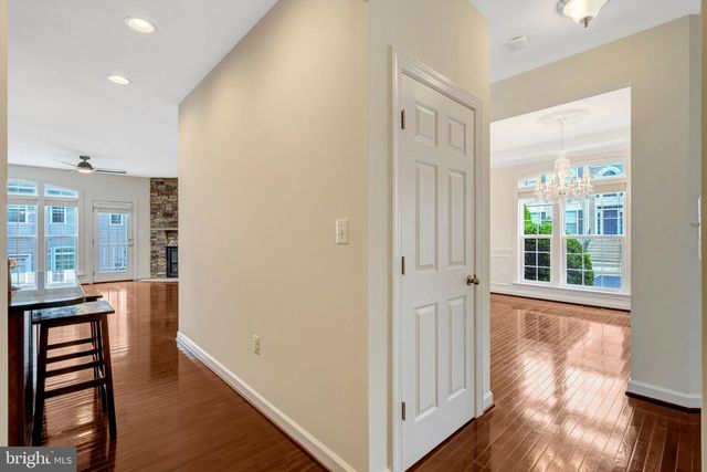 6238 LAWSON DR, Haymarket, VA 20169