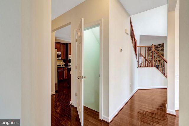 6238 LAWSON DR, Haymarket, VA 20169