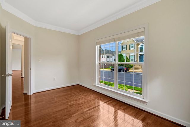 6238 LAWSON DR, Haymarket, VA 20169