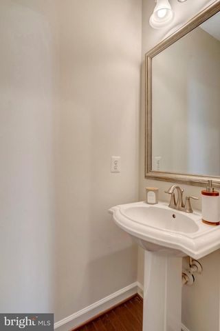 6238 LAWSON DR, Haymarket, VA 20169