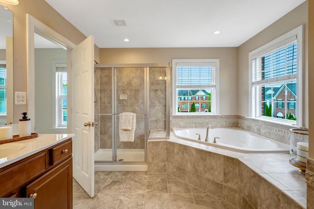 6238 LAWSON DR, Haymarket, VA 20169