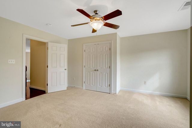 6238 LAWSON DR, Haymarket, VA 20169