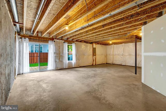 6238 LAWSON DR, Haymarket, VA 20169
