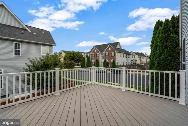 6238 LAWSON DR, Haymarket, VA 20169