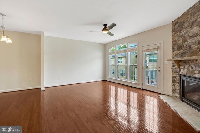 6238 LAWSON DR, Haymarket, VA 20169