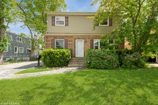 235 S Warrington Road, Des Plaines, IL 60016