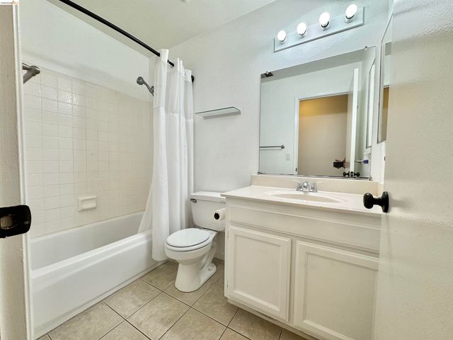 4808 Pineview Way, Antioch, CA 94531