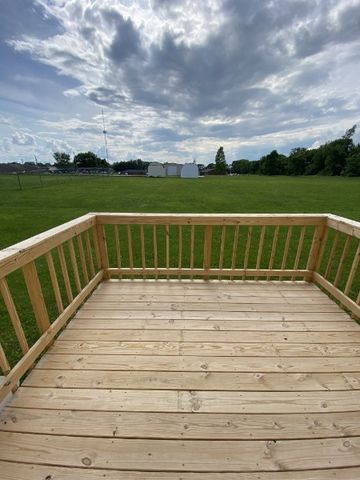 235 Tree Line Dr, Oak Grove, KY 42262