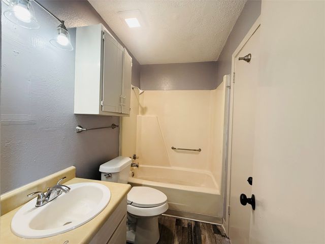 60 W Washington Street 206, Paris, TX 75460