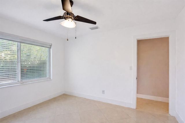 417 NE 29th St, Wilton Manors, FL 33334