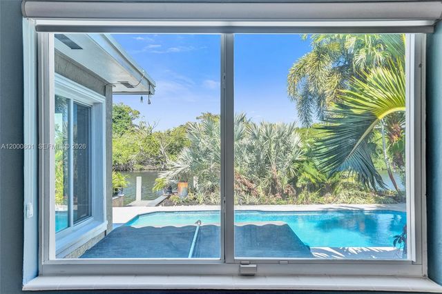 417 NE 29th St, Wilton Manors, FL 33334