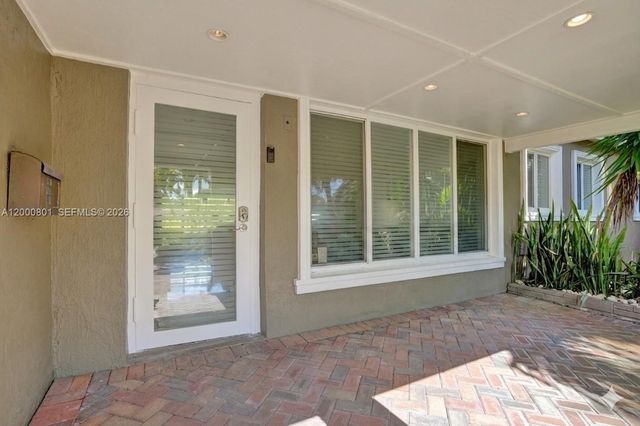 417 NE 29th St, Wilton Manors, FL 33334