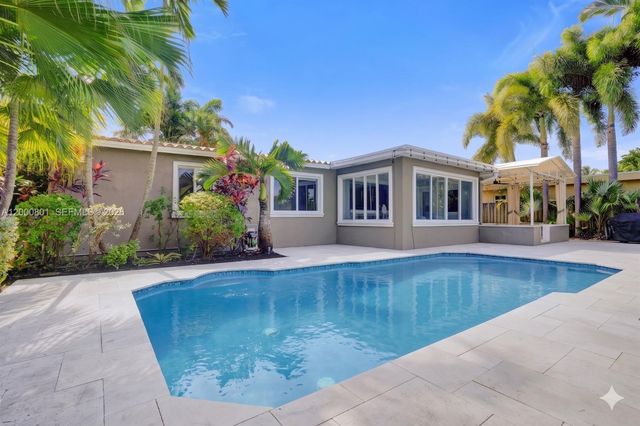 417 NE 29th St, Wilton Manors, FL 33334