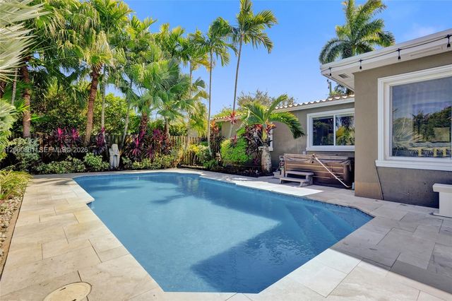 417 NE 29th St, Wilton Manors, FL 33334