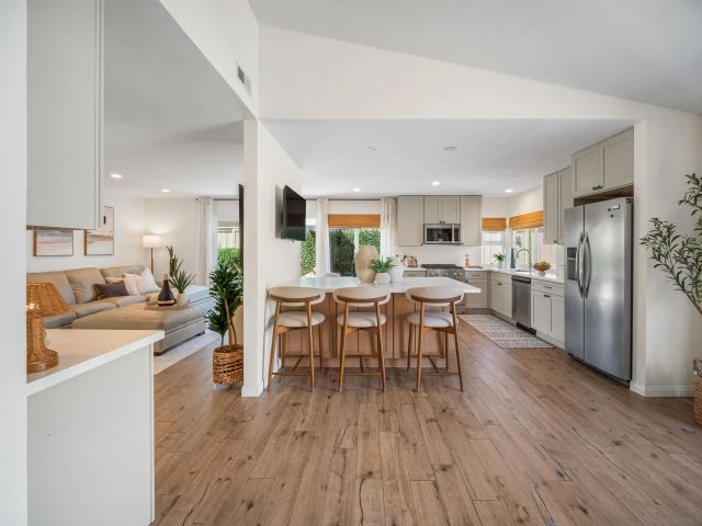 1022 Daisy Avenue, Carlsbad, CA 92011