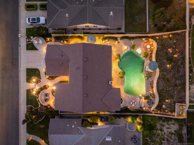 1022 Daisy Avenue, Carlsbad, CA 92011