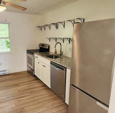 44 Burnap Rd 6, Holliston, MA 01747