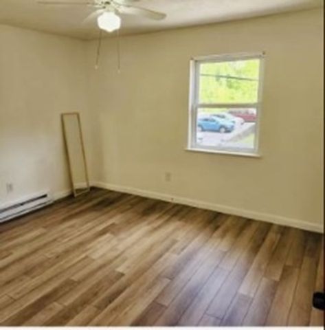 44 Burnap Rd 6, Holliston, MA 01747