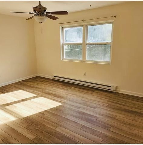 44 Burnap Rd 6, Holliston, MA 01747