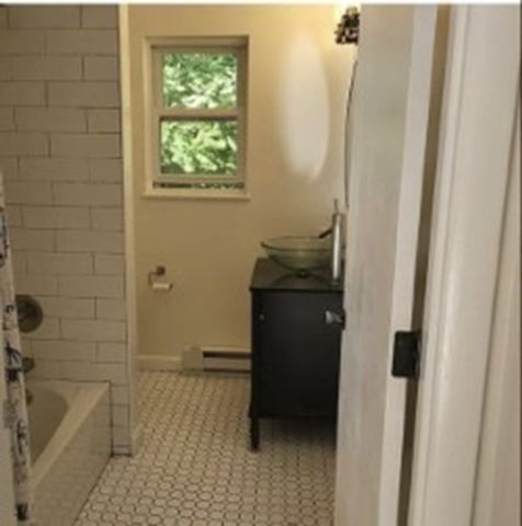 44 Burnap Rd 6, Holliston, MA 01747