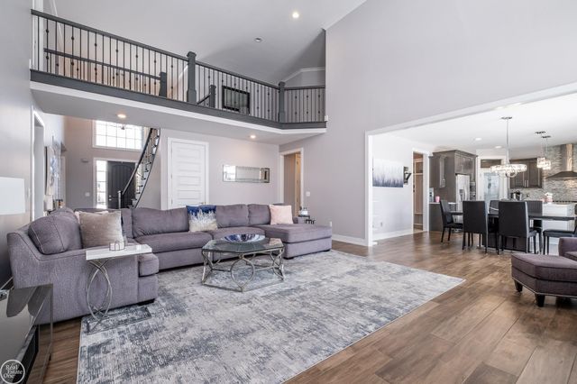 54581 Black Hills Lane, Shelby Twp, MI 48316