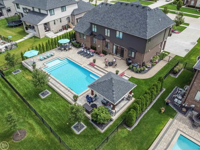 54581 Black Hills Lane, Shelby Twp, MI 48316