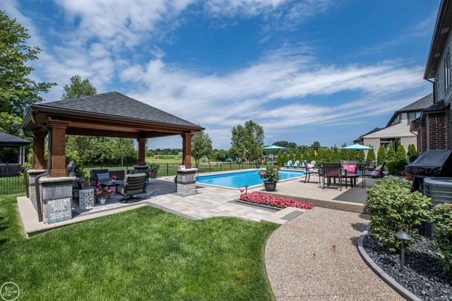 54581 Black Hills Lane, Shelby Twp, MI 48316