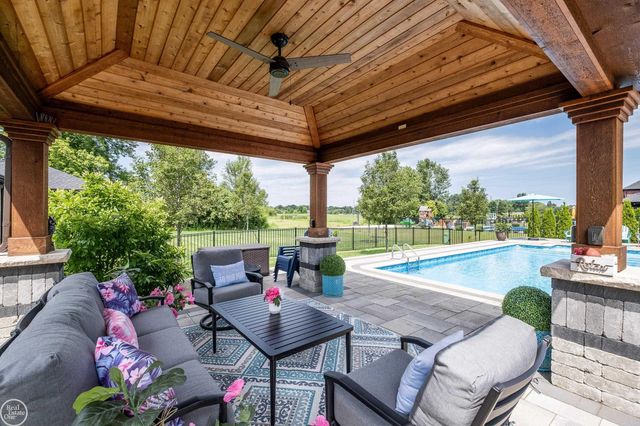 54581 Black Hills Lane, Shelby Twp, MI 48316