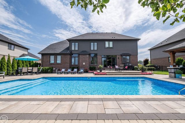 54581 Black Hills Lane, Shelby Twp, MI 48316