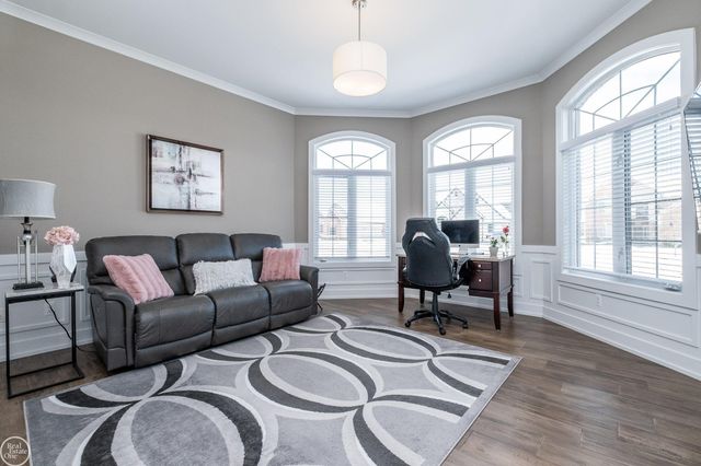 54581 Black Hills Lane, Shelby Twp, MI 48316