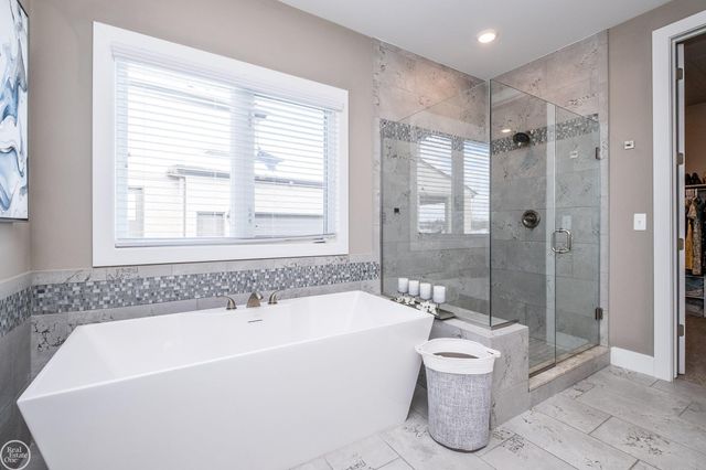 54581 Black Hills Lane, Shelby Twp, MI 48316