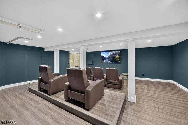 4 Plaza Rd, Fair Lawn Boro, NJ 07410