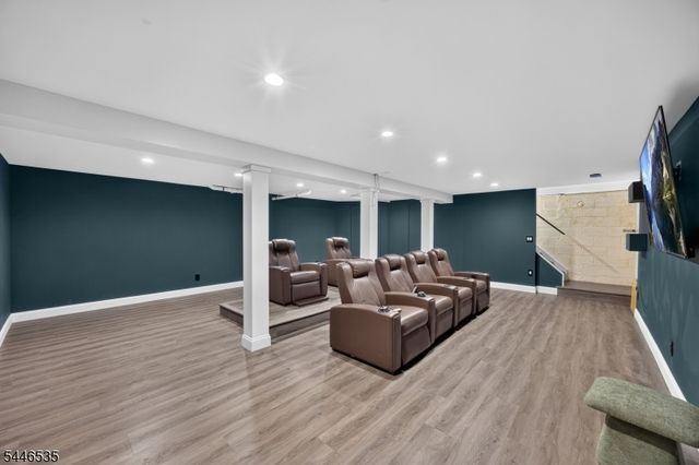 4 Plaza Rd, Fair Lawn Boro, NJ 07410