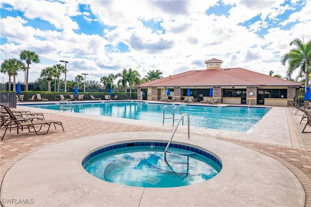 12454 Rock Ridge LN, Fort Myers, FL 33913