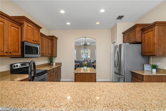 12454 Rock Ridge LN, Fort Myers, FL 33913