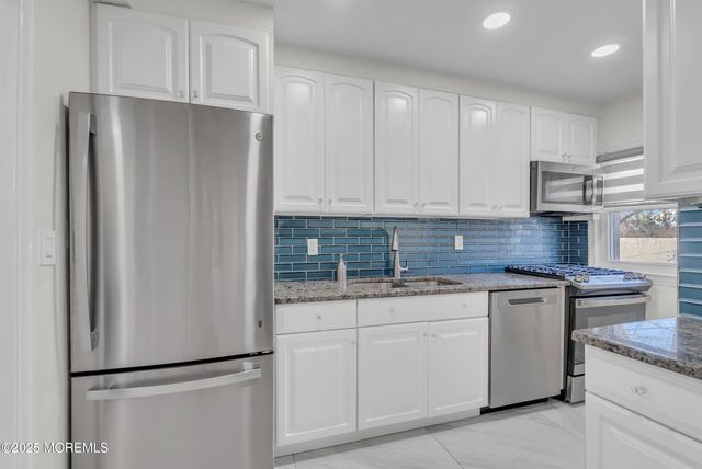 1001 Norwood Avenue 7, Elberon, NJ 07740