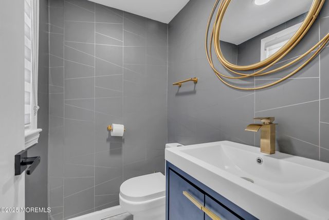 1001 Norwood Avenue 7, Elberon, NJ 07740