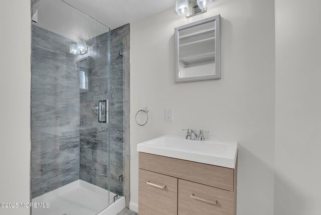 1001 Norwood Avenue 7, Elberon, NJ 07740