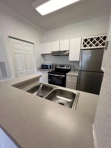 2674 ROBERT TRENT JONES DRIVE 334, Orlando, FL 32835