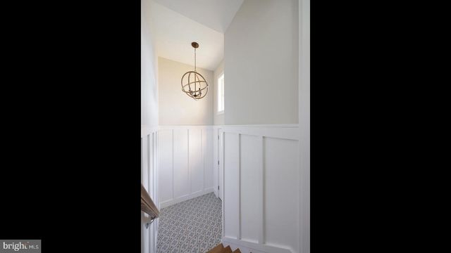 229 3RD ST, Beach Haven, NJ 08008