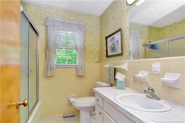 2565 NC 711 Highway, Lumberton, NC 28360
