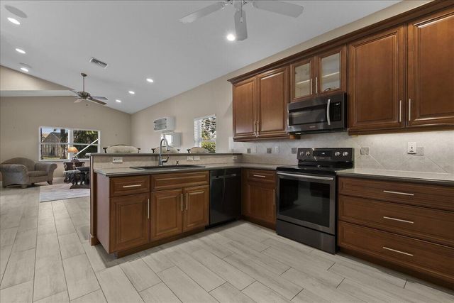 8336 Grand Messina Circle, Boynton Beach, FL 33472