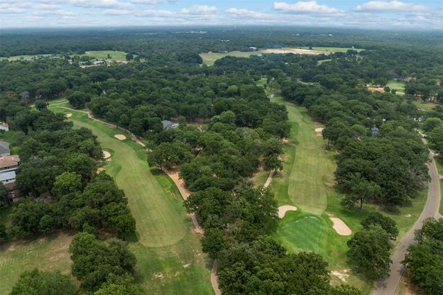 387 St Andrews Drive, Mabank, TX 75156